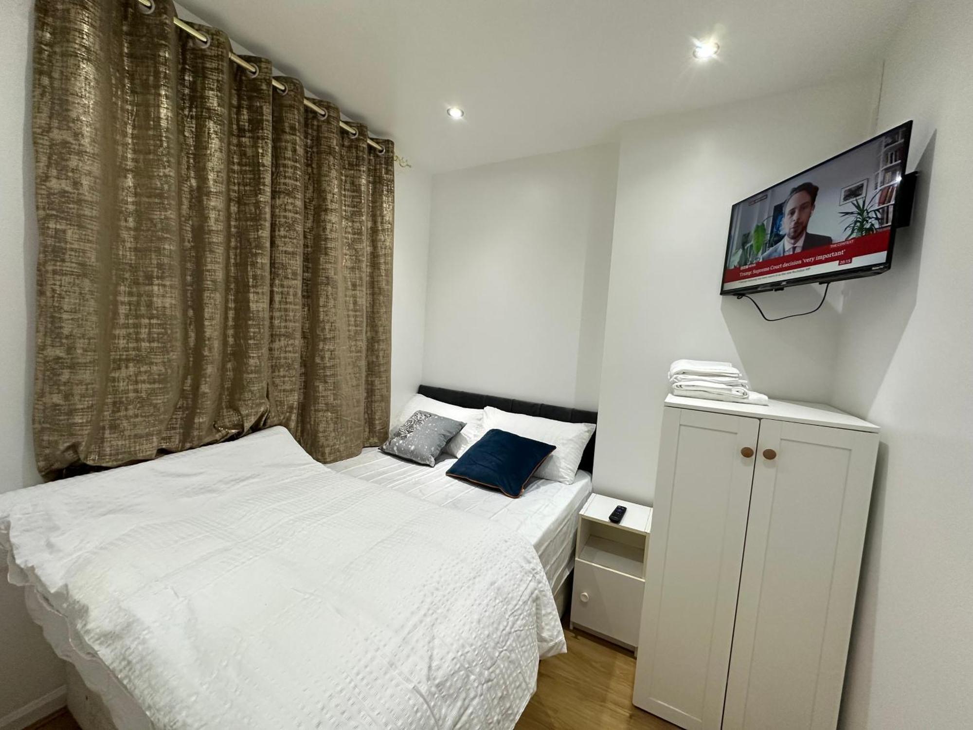 Casa de hóspedes Beautiful Double With Free Wi-fi And Free Parking *
